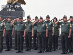 Korem 044/Gapo Gelar Upacara Bendera 17-an, Teguhkan Disiplin dan Soliditas Prajurit