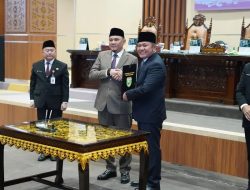 Ekonomi Sumsel Lampaui Nasional, Herman Deru Sampaikan LKPJ 2025 dalam Rapat Paripurna