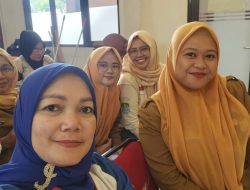 Sosok Imas Sunarya,S.Sos Tegas dan Responsif, Lakukan Pendampingan Bantuan Pangan Bersama PSM Jatiwaringin.