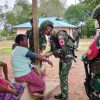 Jaga Kondusivitas Mappi, Satgas Yonif 123/Rajawali Gelar Patroli Keamanan dan Pengobatan Gratis