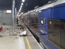 BREAKING NEWS: Tabrakan Hebat KA Argo Bromo Anggrek Hantam KRL di Stasiun Bekasi Timur