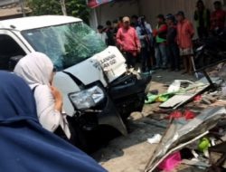 Polisi Ungkap Kronologi Kecelakaan Maut Mobil SPPG di Bekasi, Pedagang Tahu Crispy Tewas.