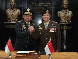 Perkuat Stabilitas Kawasan, Kasad Maruli Terima Kunjungan Kasad Singapura di Mabesad