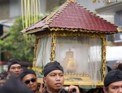 Lebih dari Sekadar Emas, Mahkota Binokasih Simpan Filosofi Kepemimpinan Adiluhung