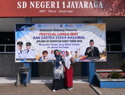 Pembinaan Perdana Bersama Pengawas Baru, Ade Puspita Dorong Peningkatan Mutu Pendidikan di SMPIT Arobbaniyah