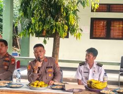 IPTU MUSANIF SERAP LANGSUNG ASPIRASI WARGA, KOMITMEN TINGKATKAN KEAMANAN DI WILAYAH JATIKARYA.