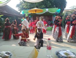Pelepasan Siswa Kelas VI SDN Jatiwarna 2 Berlangsung Meriah, Seluruh Peserta Didik Lulus 100 Persen.