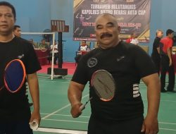 Dua Kapospol Subsektor Polsek Pondok Gede Raih Juara 3 Turnamen Bulutangkis Kapolres Metro Bekasi Kota Cup 2026.