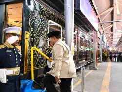 Naik Kereta Spesial KA Nusantara Explorer, Presiden Prabowo Lanjutkan Kunker ke Batang