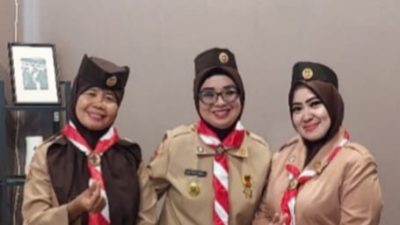 Indah Indri Hapsari SH.M.Si Dampingi Ketua Pramuka Kota Bekasi Dalam Rangka Peringati Hari Pramuka Ke-65 Tahun.
