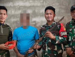 Warga Perbatasan Sanggau Sukarela Serahkan Senjata Rakitan dan Sisik Trenggiling ke Satgas Pamtas