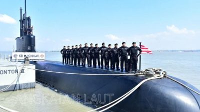 Peringati HUT ke-67 Hiu Kencana, Kasal Anugerahi Brevet Kehormatan Pejabat Strategis TNI AL