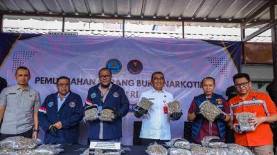 BNN Musnahkan 14,6 Kg Ganja Selundupan WN China di Bandara Soekarno-Hatta