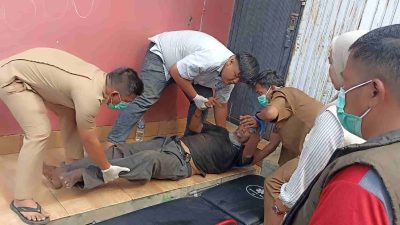 Dinsos Kota Bekasi Evakuasi Warga Terlantar di SPBU Setia Kawan, Kondisinya Memprihatinkan