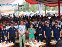 “Cak Imin Sebut Vida Role Model, Bekasi Ingin Ubah Kompleks Perumahan Jadi ‘Pasar Berjalan’”